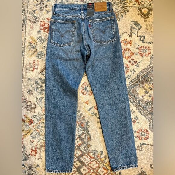 Levi’s Wedgie Icon High-Rise Ripped Icon Jeans Medium Wash Athens Asleep Size 24 - Picture 9 of 11